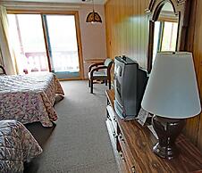 Lake Fanny Hooe Resort-2 Bed With Balcony #12 1 Bedroom Hotel Room by 