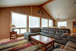 23 Quelah Spacious Home with Stone-Facade Fireplace and Pool Table by 