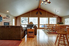 23 Quelah Spacious Home with Stone-Facade Fireplace and Pool Table by 