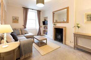 Beautiful 1 Bed Flat in Vibrant Stockbridge