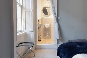 Beautiful 1 Bed Flat in Vibrant Stockbridge