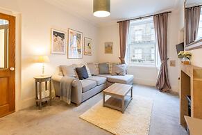 Beautiful 1 Bed Flat in Vibrant Stockbridge
