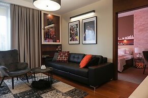 AGA Tenis Apartments by Radwanska