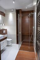 AGA Tenis Apartments by Radwanska