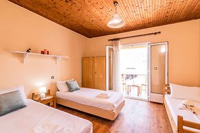 Private House in the Heart of Kavos By Konnect