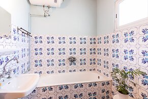 Private House in the Heart of Kavos By Konnect