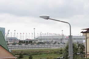 Apartment on Kamyshovaya 41, apt 19