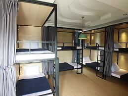 Cozycloud Backpackers Hostel