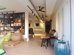 Cozycloud Backpackers Hostel