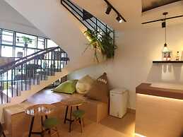 Cozycloud Backpackers Hostel