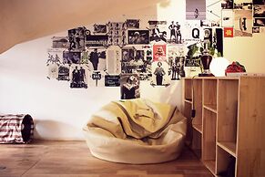 Cozycloud Backpackers Hostel