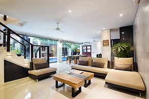 Sunset Paradise Villa Jimbaran 3003