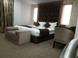 Hotel The Montreal Srinagar