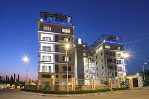 The Wells Carlton Hotel and Apartments