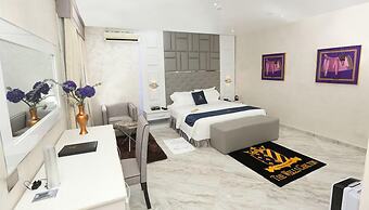 The Wells Carlton Hotel and Apartments