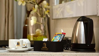 The Wells Carlton Hotel and Apartments