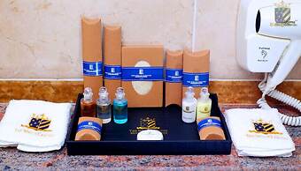 The Wells Carlton Hotel and Apartments