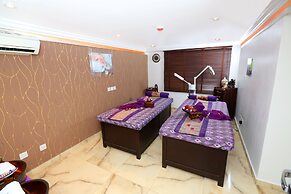 The Wells Carlton Hotel and Apartments