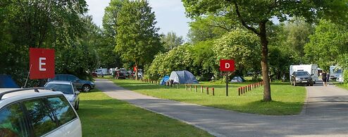 Munich Camping Glamping and Dorms