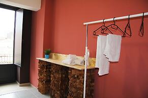 Urban Pop Hostel & BnB