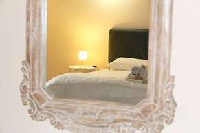 Urban Pop Hostel & BnB