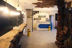 Urban Pop Hostel & BnB