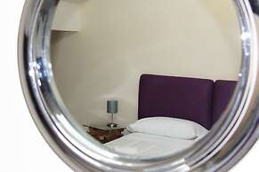 Urban Pop Hostel & BnB