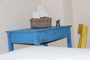 Urban Pop Hostel & BnB