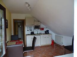 Gästezimmer & Ferienwohnung Berge