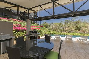 Reserva Conchal Resort - Roble Sabana Complex
