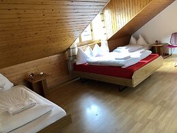 Central Beauty Scenery Apartment