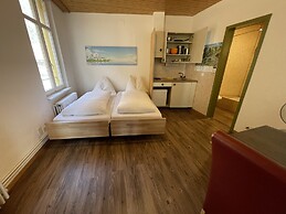 Central Beauty Scenery Apartment