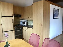 Central Beauty Scenery Apartment