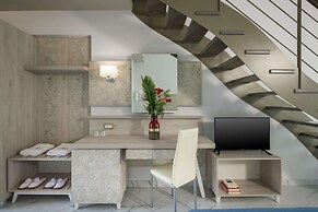 Vantaris Blue - Adults Only