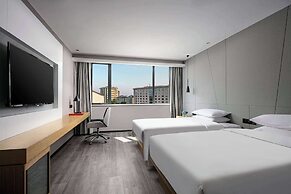 Ramada by Wyndham Yangzhou Slender West Lake