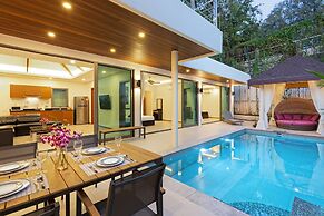 Exquisite Thai Balinese Pool Villa Mika