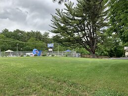 Lakeside Motel