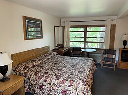 Lakeside Motel