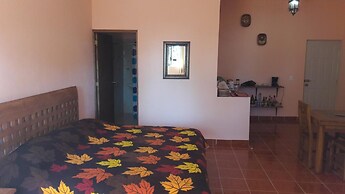 Villa Monteli Suites