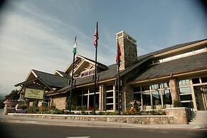 Beautiful Views Summit of Gatlinburg