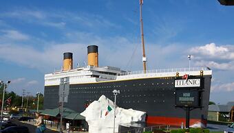 Beautiful Views Summit of Gatlinburg