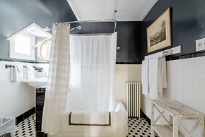 The Gables of Rhinebeck Inn