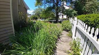 The Gables of Rhinebeck Inn
