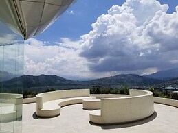 Luxury Residence Suites Design Style