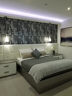 Luxury Residence Suites Design Style