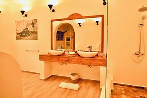 PINK FLAMINGO BOUTIQUE HOTEL