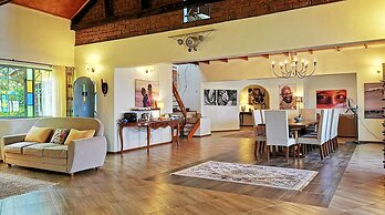 PINK FLAMINGO BOUTIQUE HOTEL