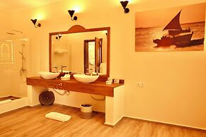 PINK FLAMINGO BOUTIQUE HOTEL