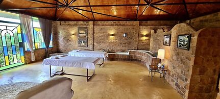PINK FLAMINGO BOUTIQUE HOTEL