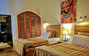 PINK FLAMINGO BOUTIQUE HOTEL